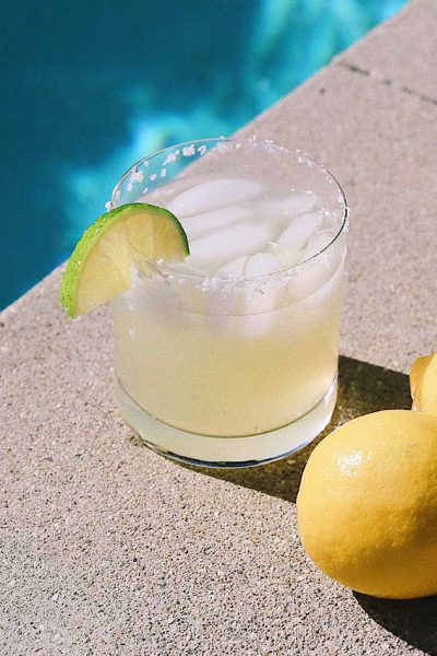 Cointreau Noir & Ginger Ale